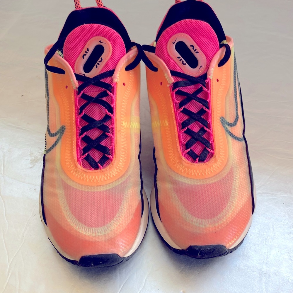 Nike. Ladies Air Jordans 2090 - barely volt/black -atomic pink